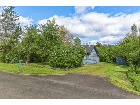 Tiny photo for 82861 Minnick Rd, Dexter, OR 97431 (MLS # 540348165)