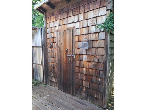 Tiny photo for 82861 Minnick Rd, Dexter, OR 97431 (MLS # 540348165)