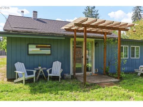 Tiny photo for 82861 Minnick Rd, Dexter, OR 97431 (MLS # 540348165)