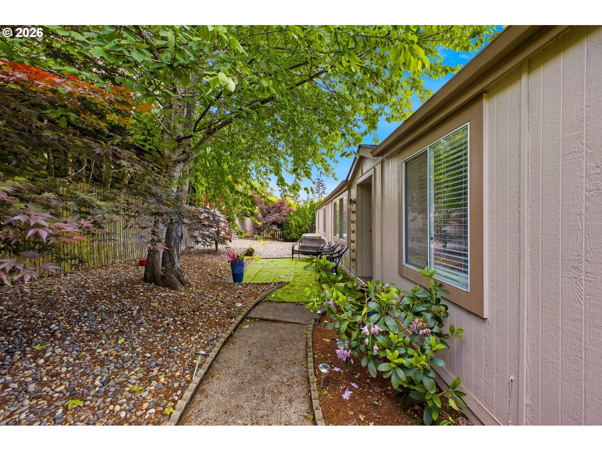 5701 NE ST JOHNS RD 21