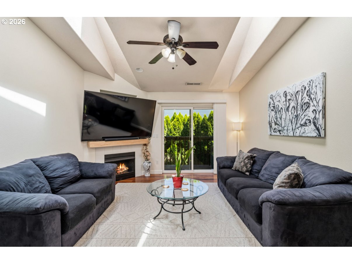 4000 NE 109TH AVE M148
