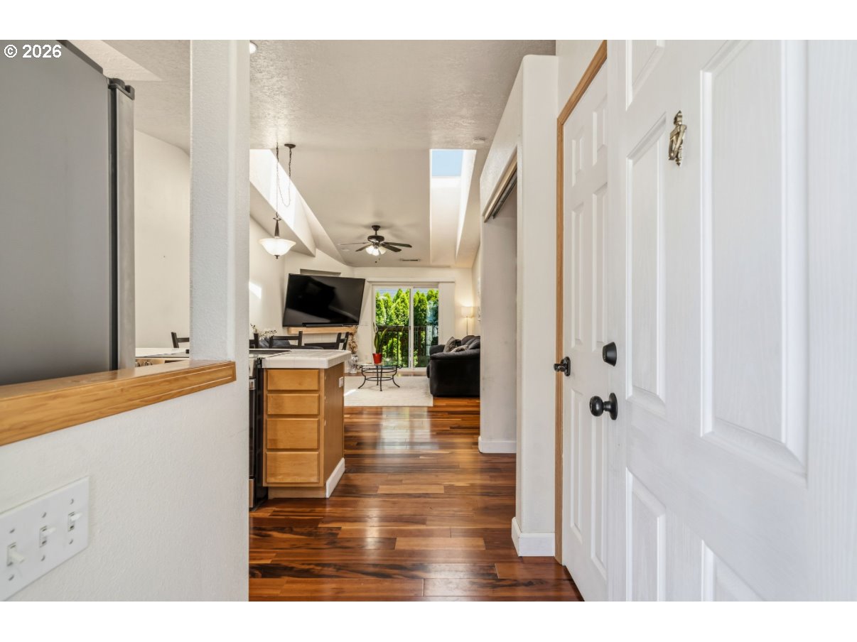 4000 NE 109TH AVE M148