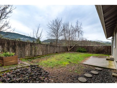 A home in Roseburg