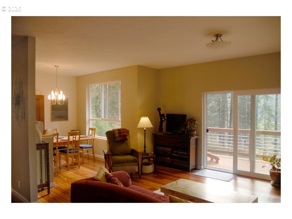 25811 SIUSLAW RIVER RD