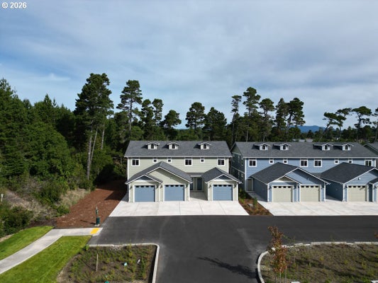 1433 37TH ST, FLORENCE, OR 97439 - Image bffa6c8fee129a3b989aacb9f2c05c49/500449540
