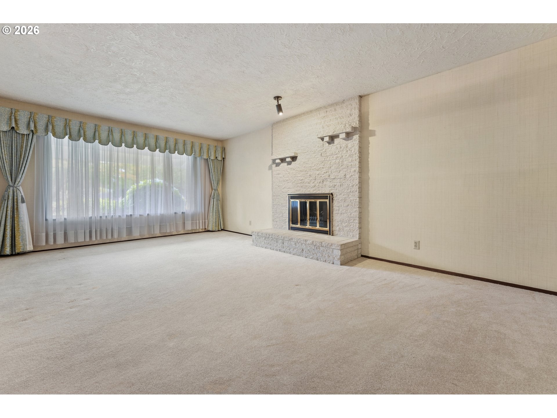 6000 OKLAHOMA DR