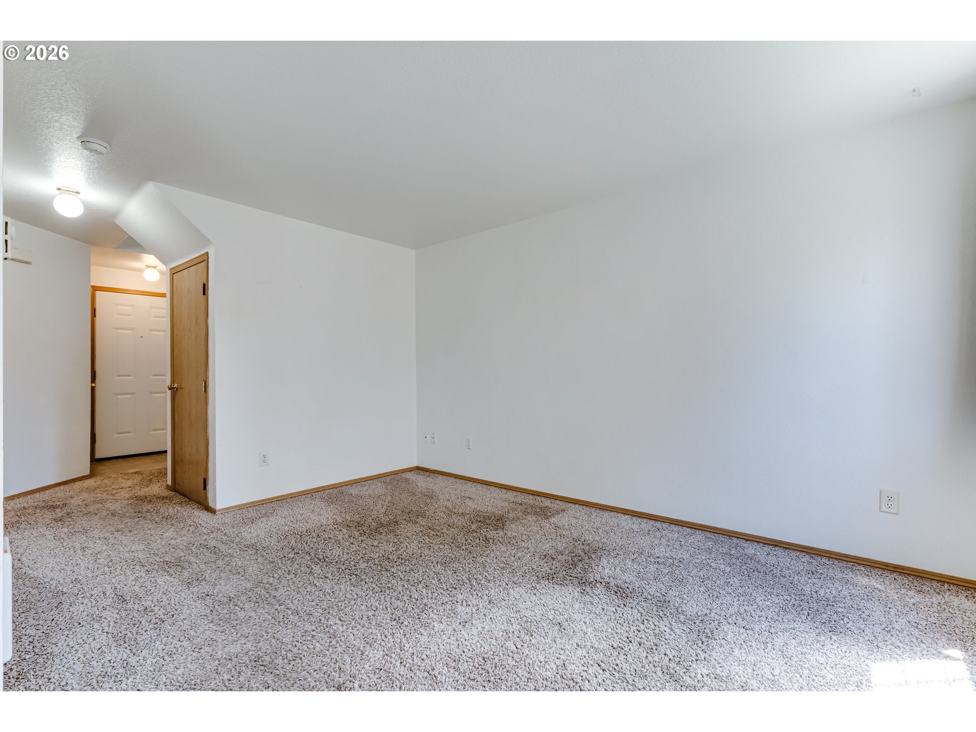 112 LEA AVE