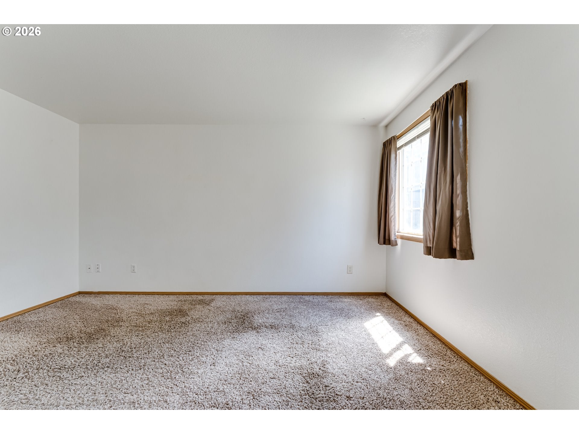 112 LEA AVE