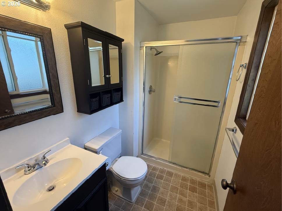 3321 SE 12th