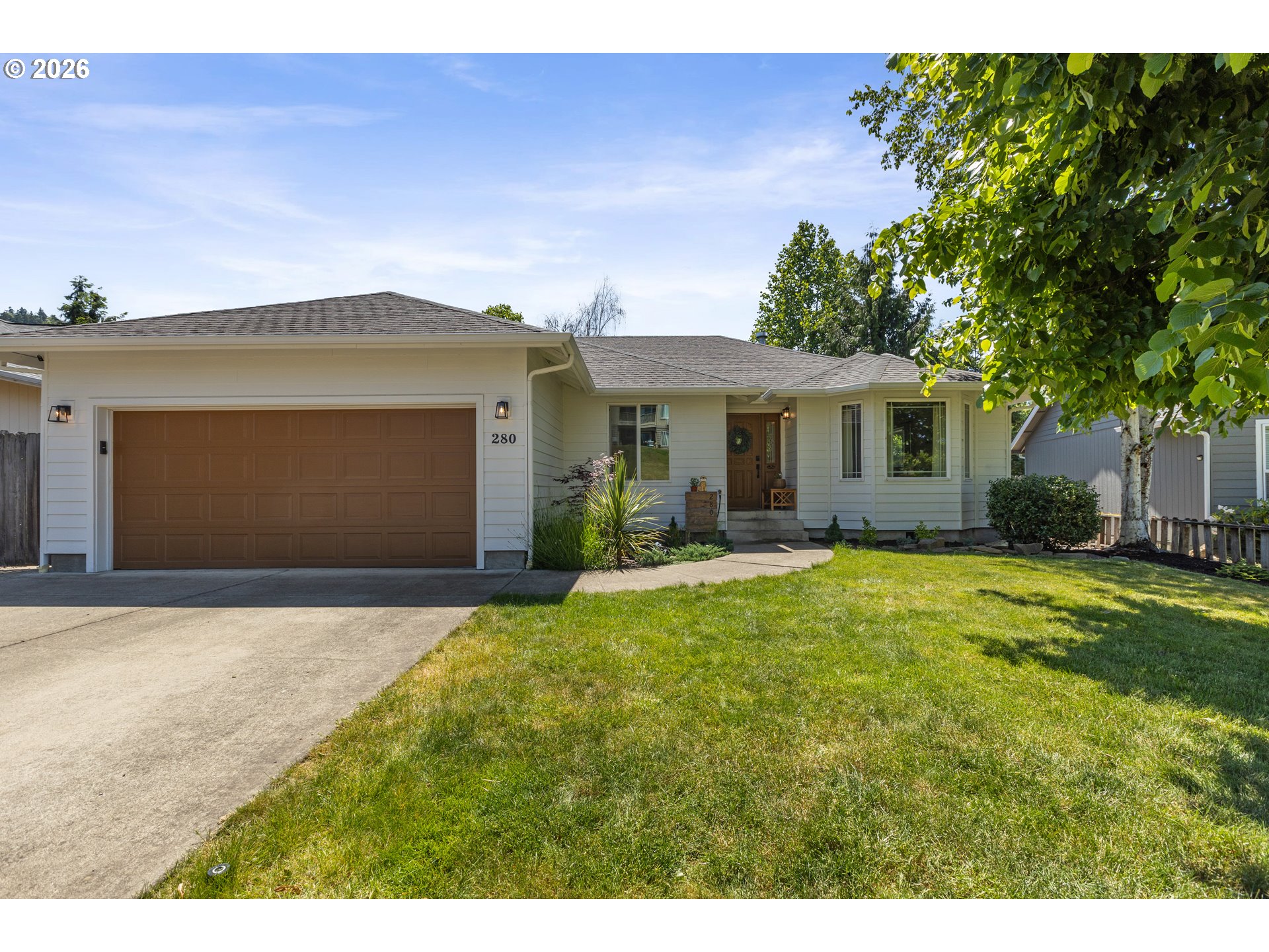 280 VILLAGE DR