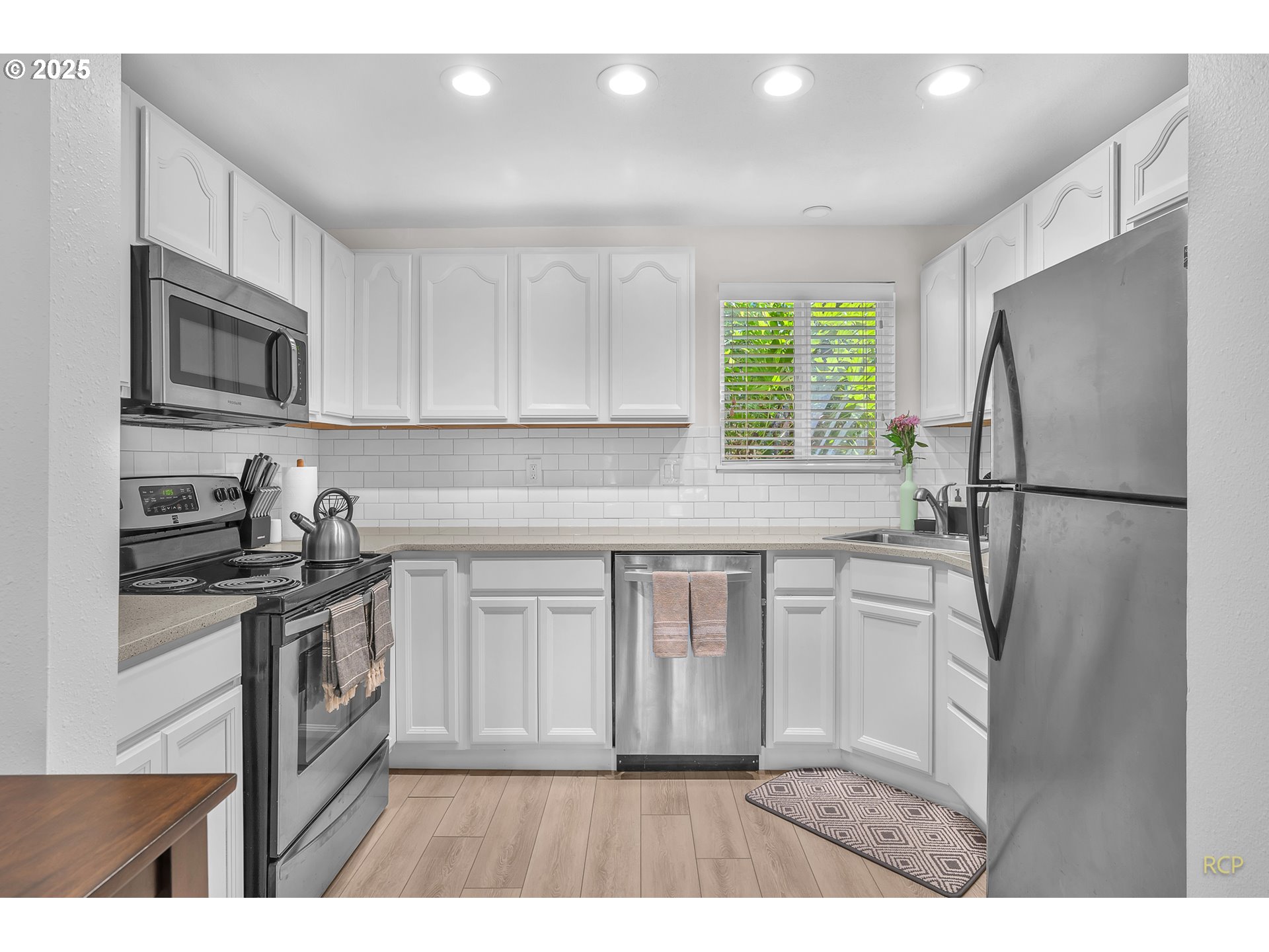 50 CERVANTES CIR