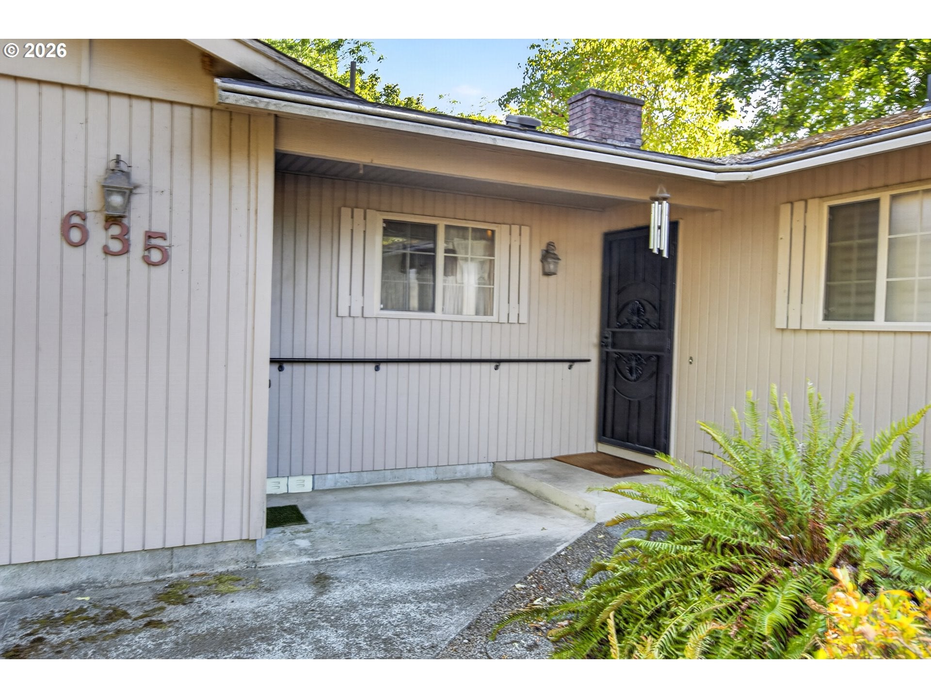 635 NW 8TH PL