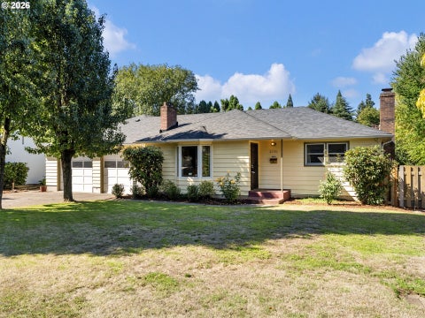 2701 NE 105th Ave, Portland, OR 97220 - #: 553698129