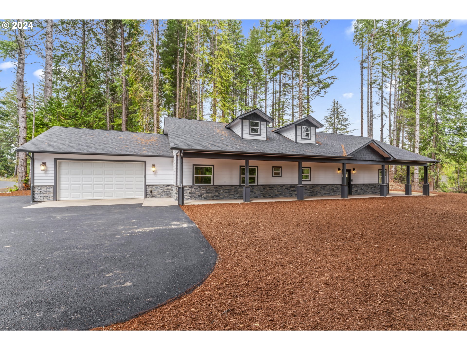 6018 LITTLE WOAHINK DR