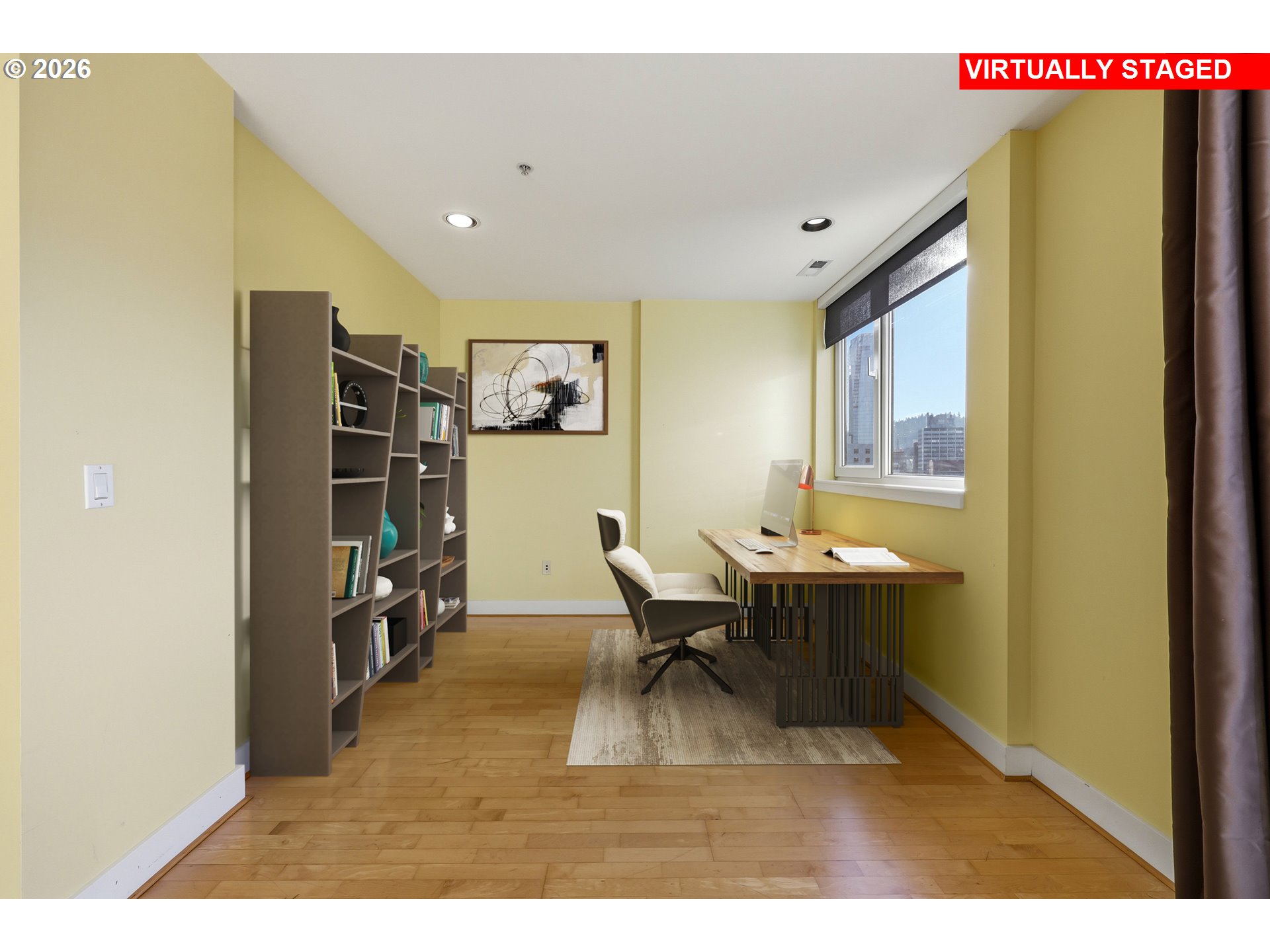 300 NW 8TH AVE 903-5