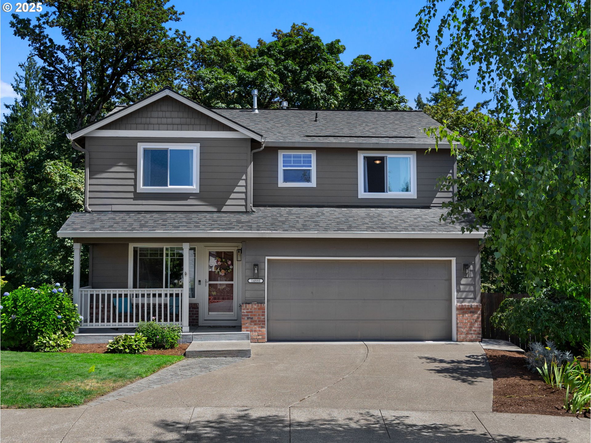 Clackamas, Oregon 97015, United States, 4 Bedrooms Bedrooms, ,4 BathroomsBathrooms,Residential,Active,192255
