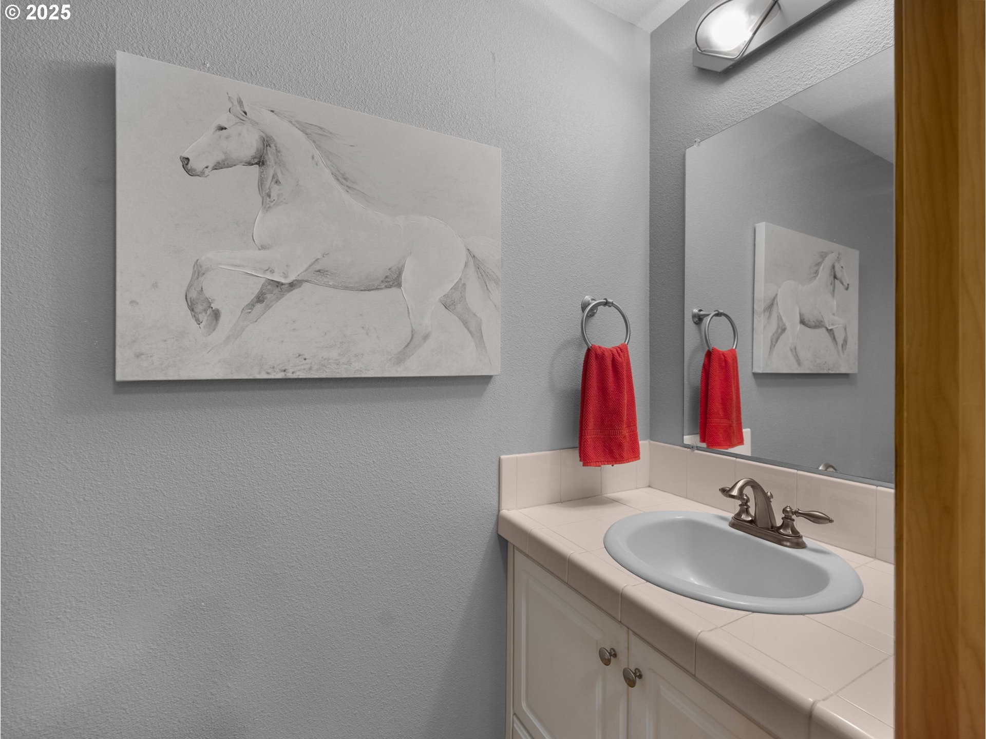 Clackamas, Oregon 97015, United States, 4 Bedrooms Bedrooms, ,4 BathroomsBathrooms,Residential,Active,192255