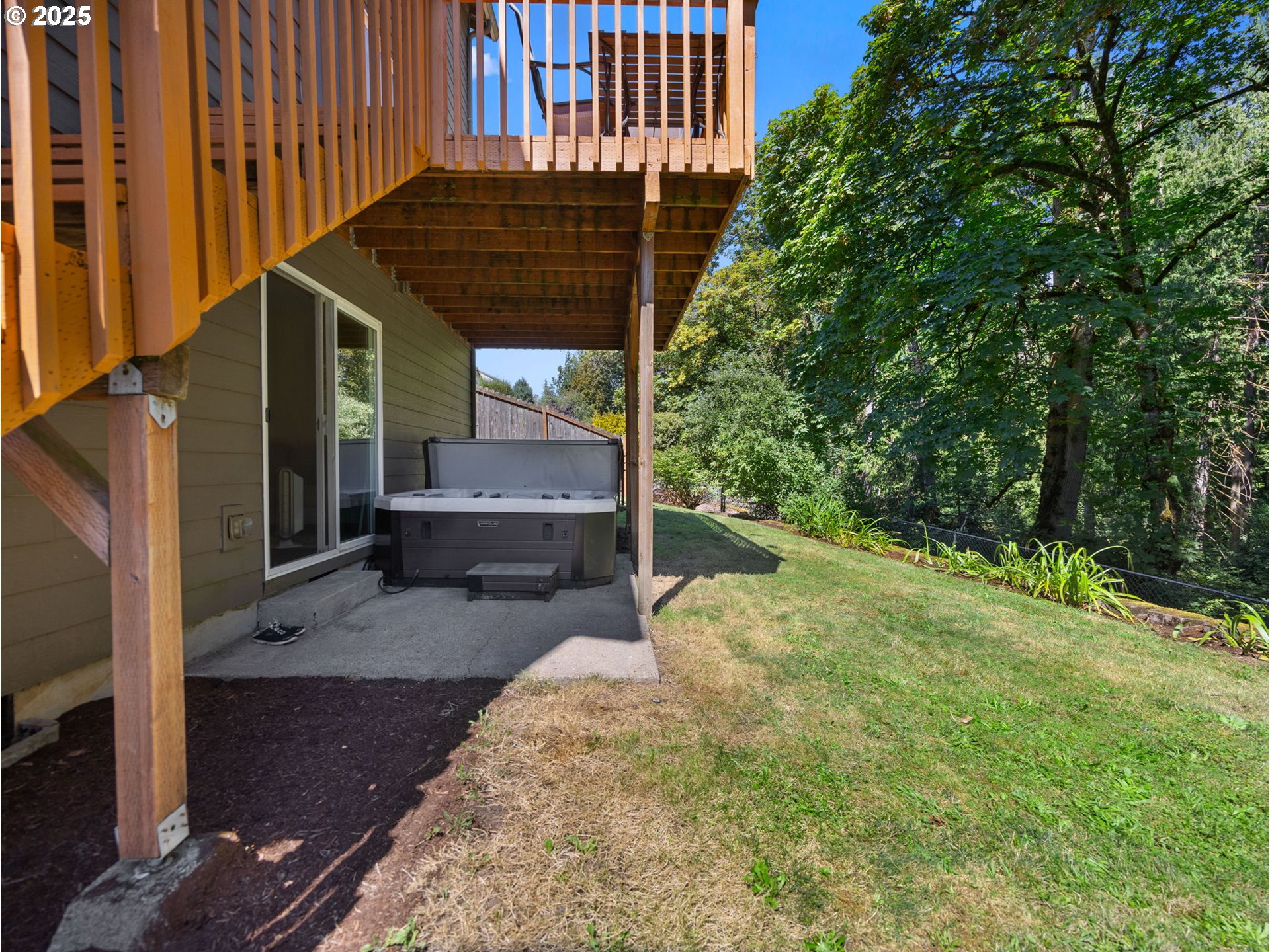 Clackamas, Oregon 97015, United States, 4 Bedrooms Bedrooms, ,4 BathroomsBathrooms,Residential,Active,192255