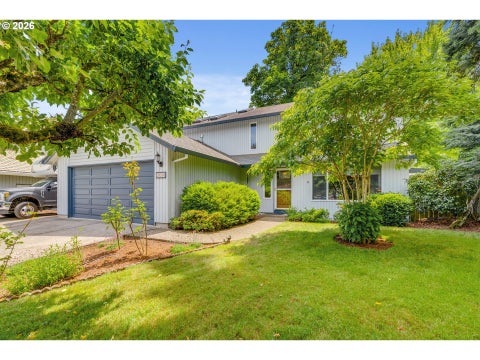 Featured picture for the property 716654843