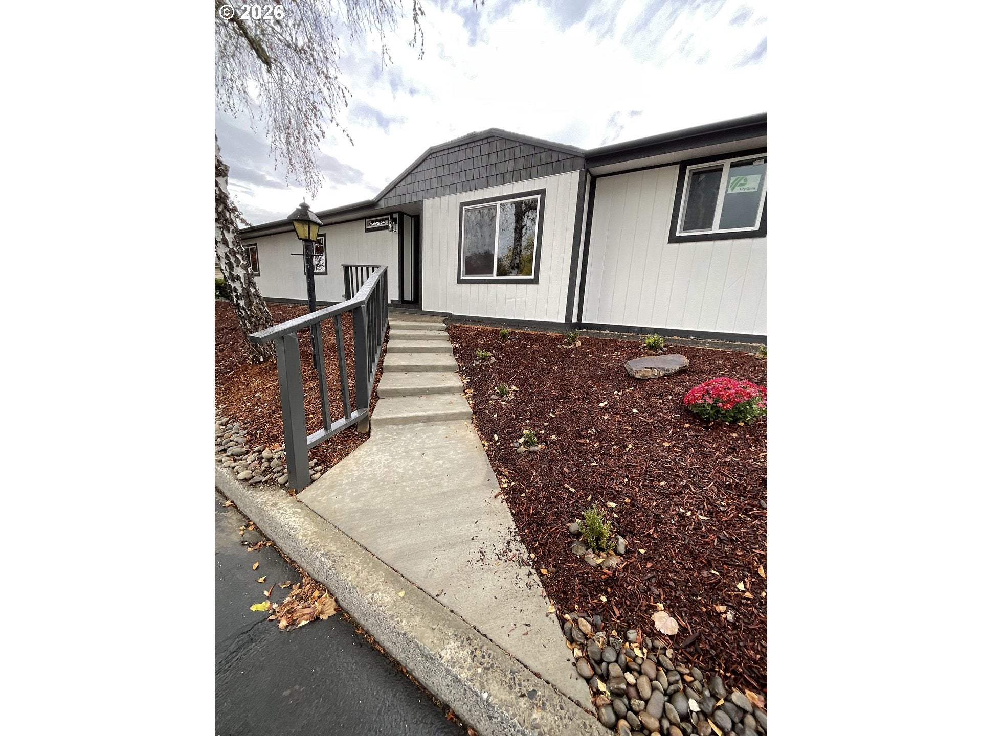 100 SW 195TH AVE 90