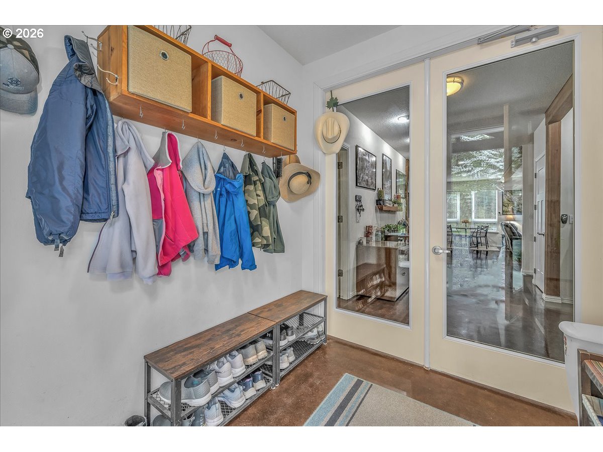 62710 Wagon Wheel DR