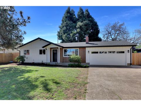 790 HATTON AVE Eugene OR 97404