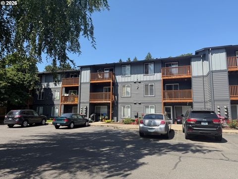 3872 LIBERTY RD Salem OR 97302