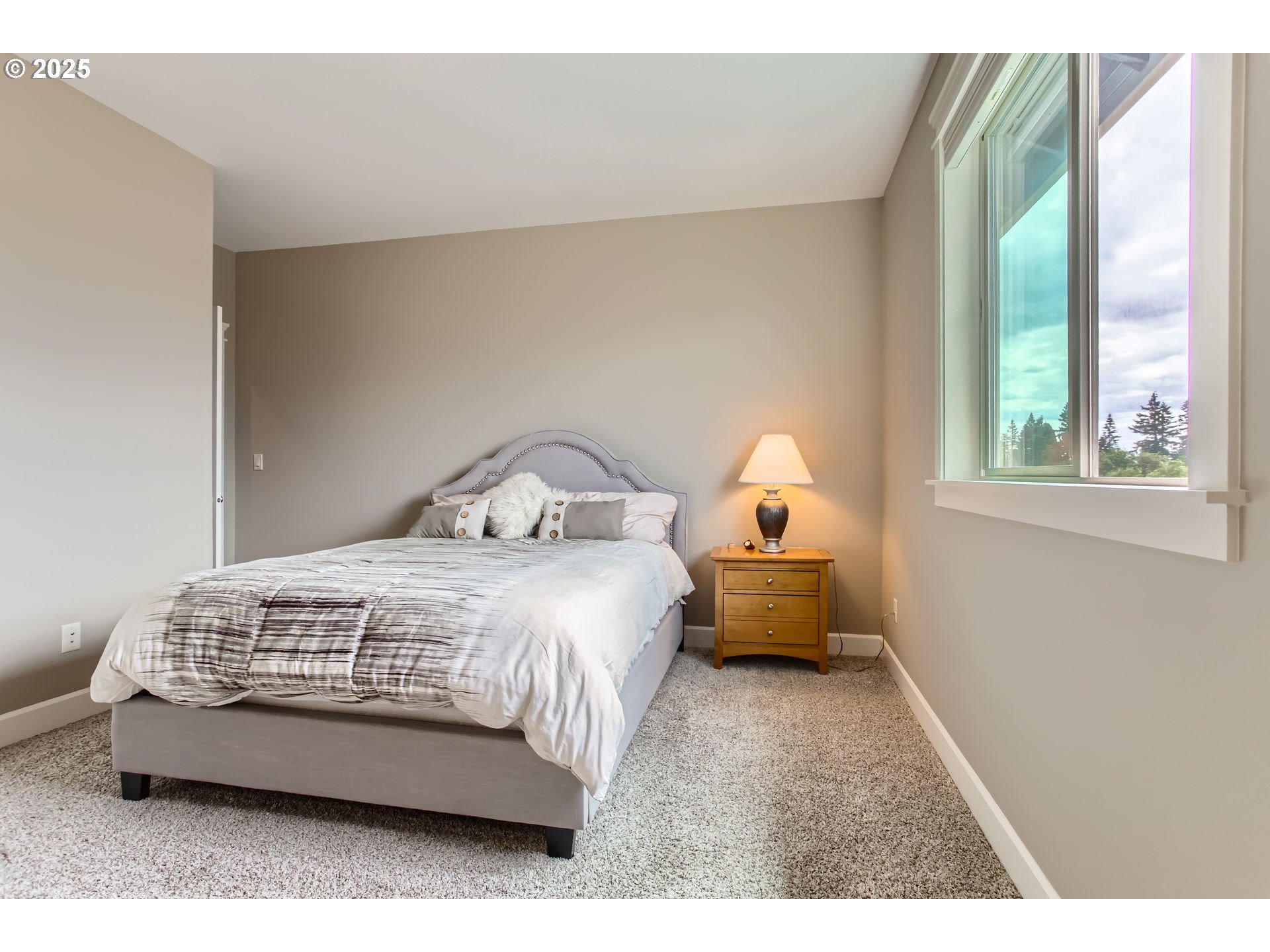 Vancouver, Washington 98685, United States, 4 Bedrooms Bedrooms, ,3 BathroomsBathrooms,Residential,Active,131259