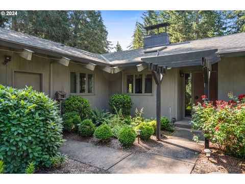 A home in Stayton