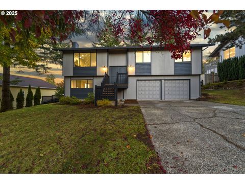 3162 NW KENT ST Camas WA 98607