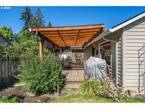 A home in Newberg