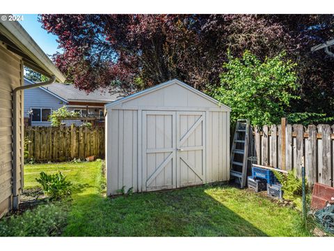 A home in Newberg