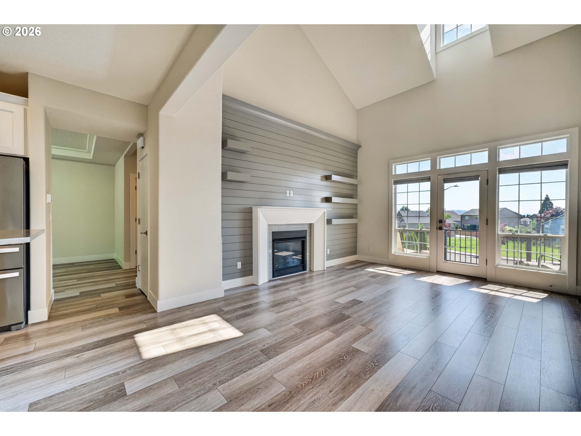 1503 FAIRWAY DR