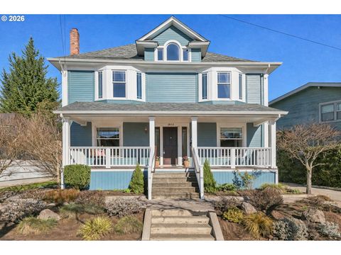 3033 NE SCHUYLER ST Portland OR 97212