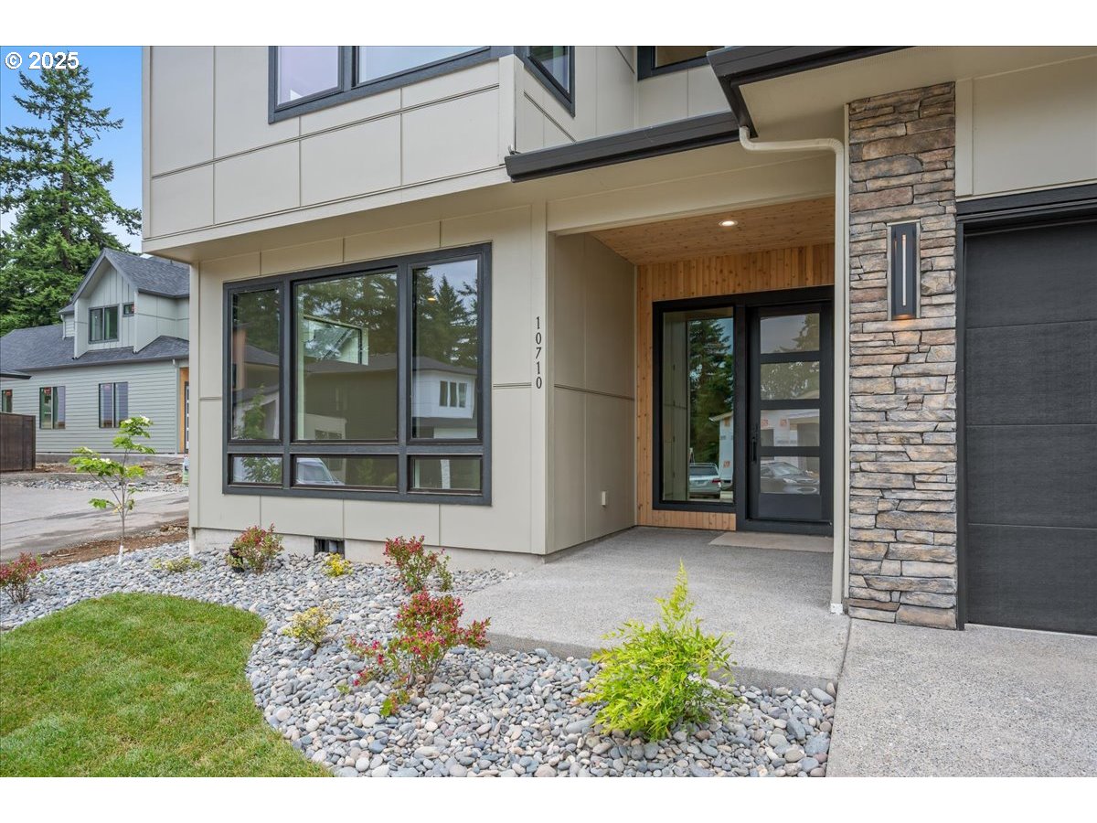 10710 SE 13TH CIR