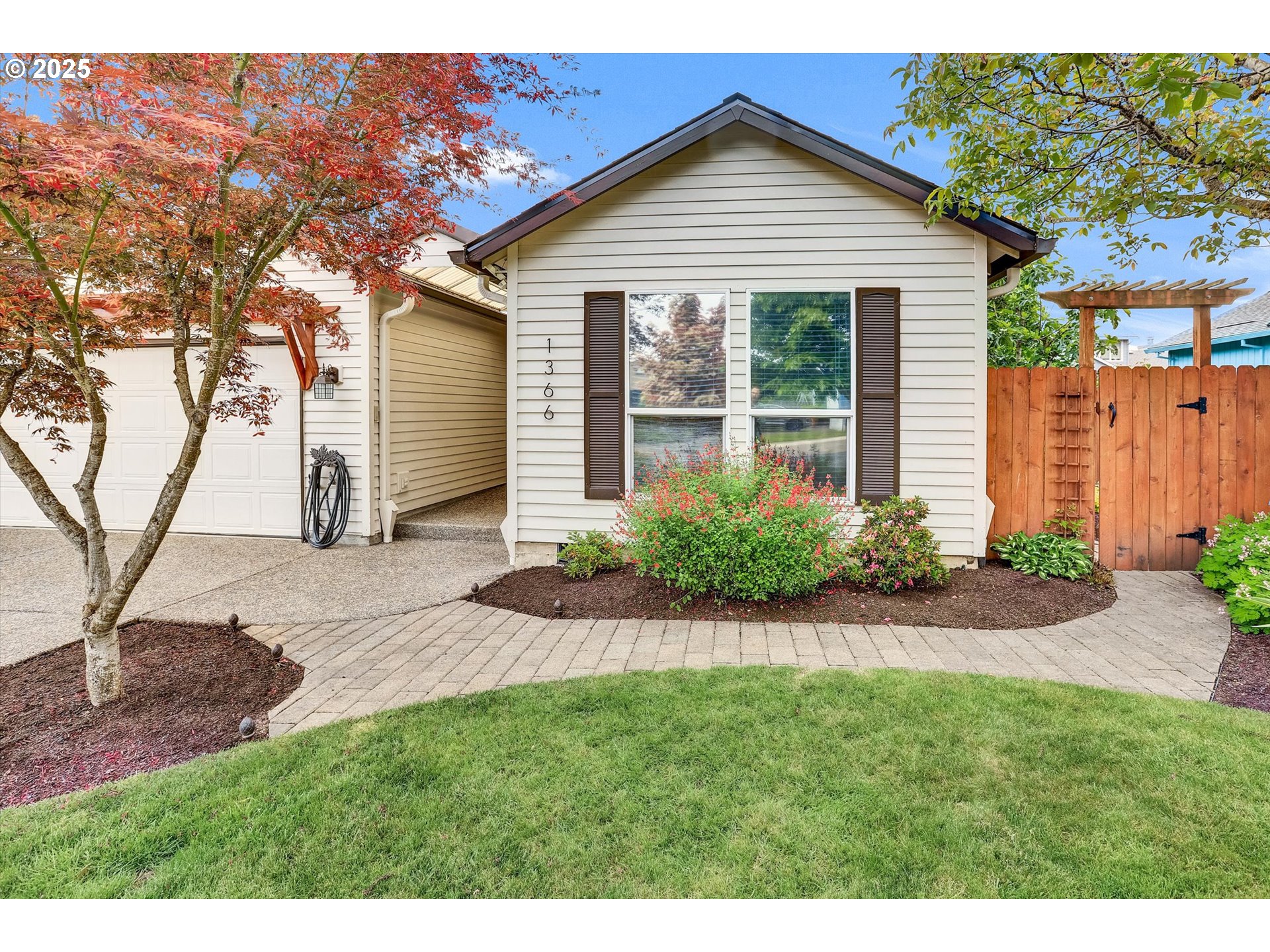 1366 SE 73RD CT