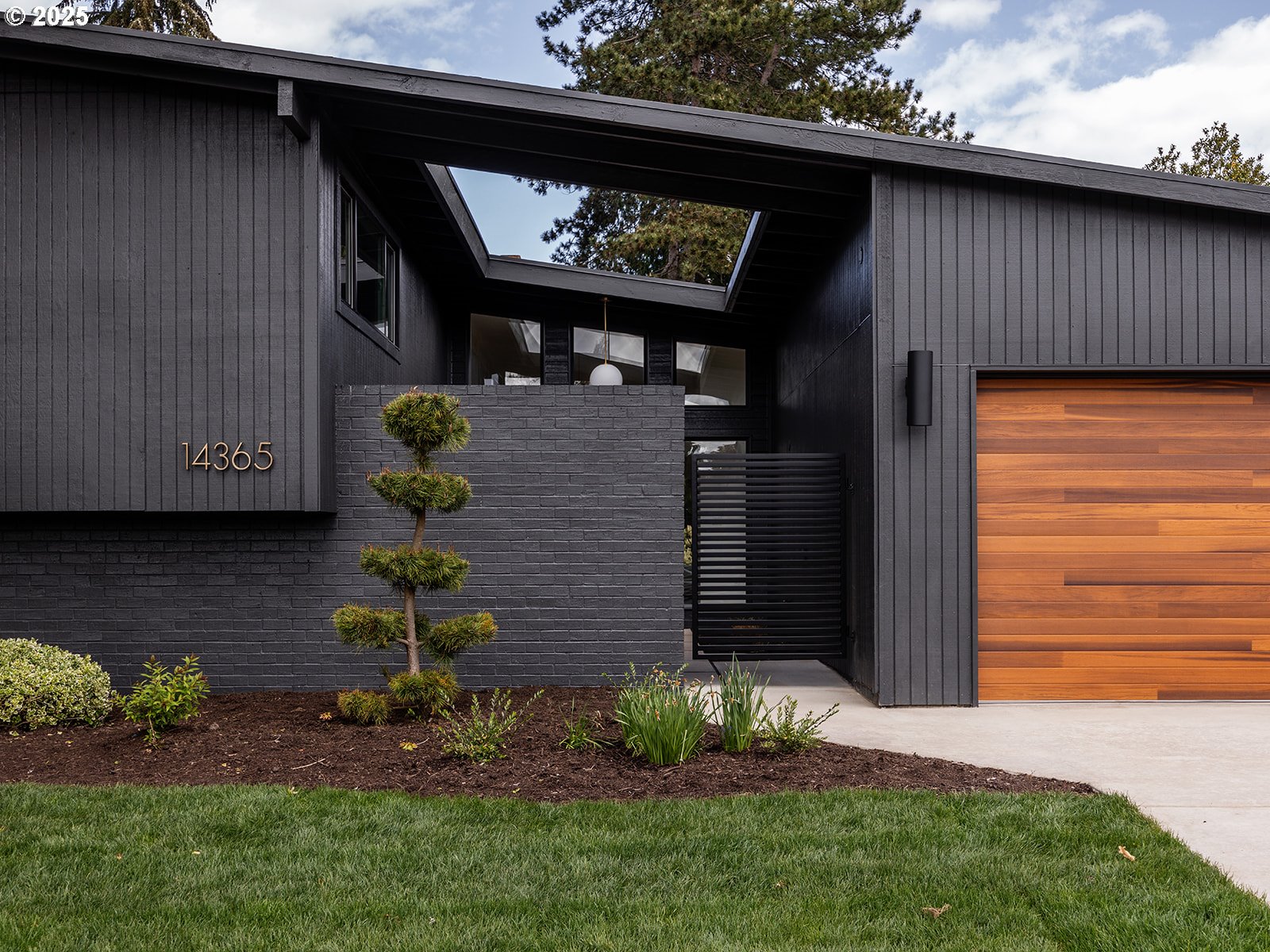 14365 SW STALLION DR