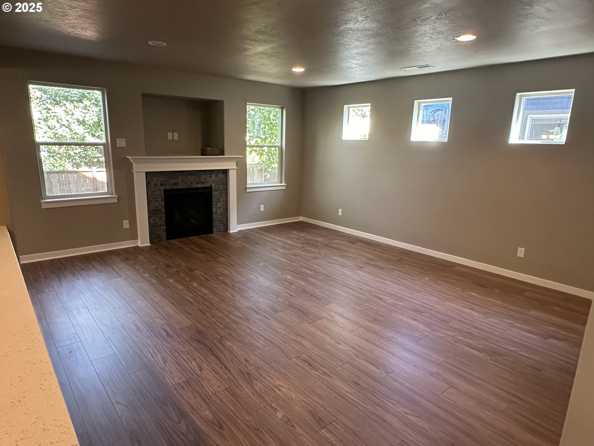 3059 GUADALUPE WAY