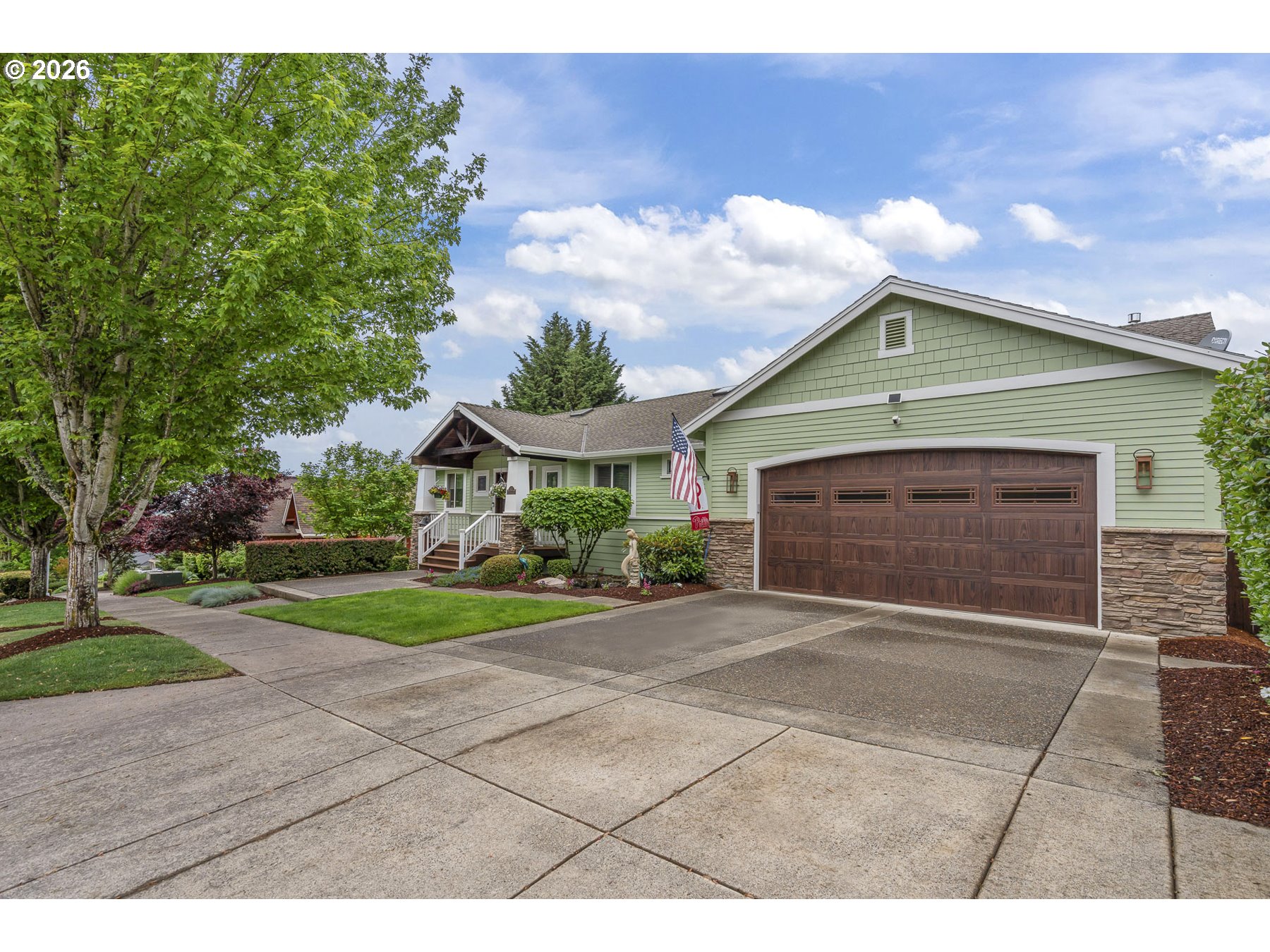 447 NW MT MAZAMA ST