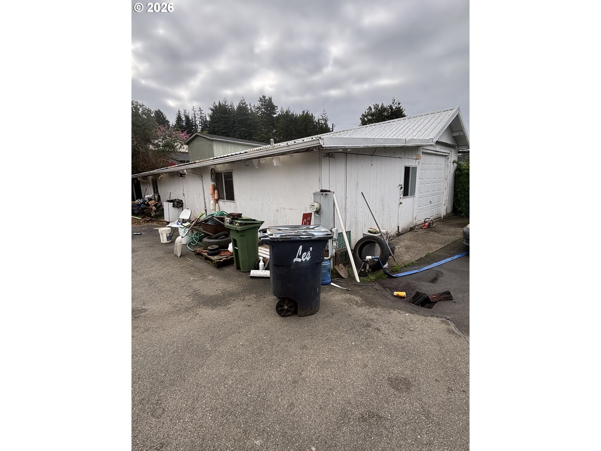 1110 N 8TH ST