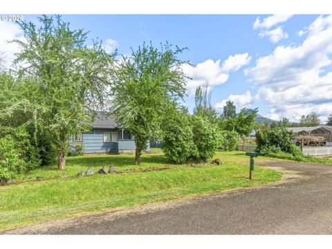 Tiny photo for 82661 Minnick Rd, Dexter, OR 97431 (MLS # 169172767)