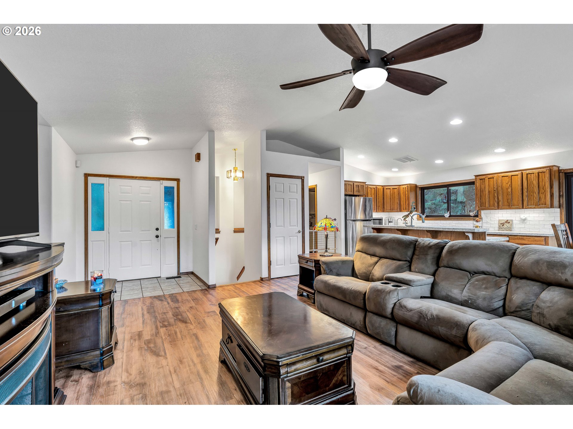 45723 SW SADDLEBACK DR