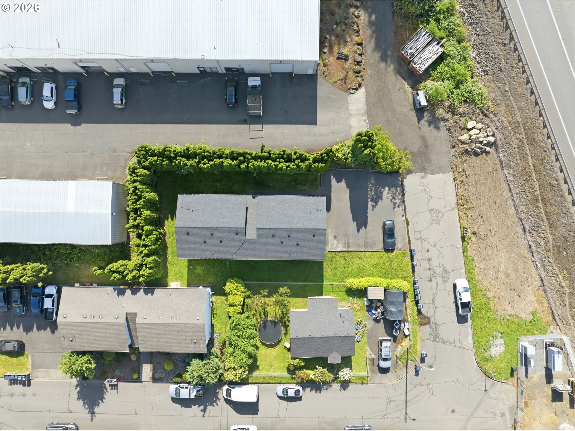 1715 SE 9TH AVE