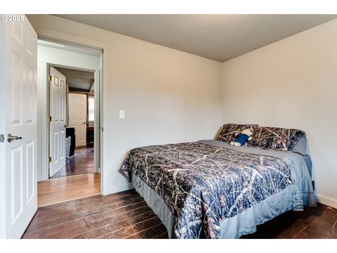 Tiny photo for 460 Meadow Ln, Creswell, OR 97426 (MLS # 654343305)