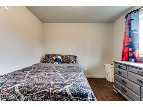 Tiny photo for 460 Meadow Ln, Creswell, OR 97426 (MLS # 654343305)