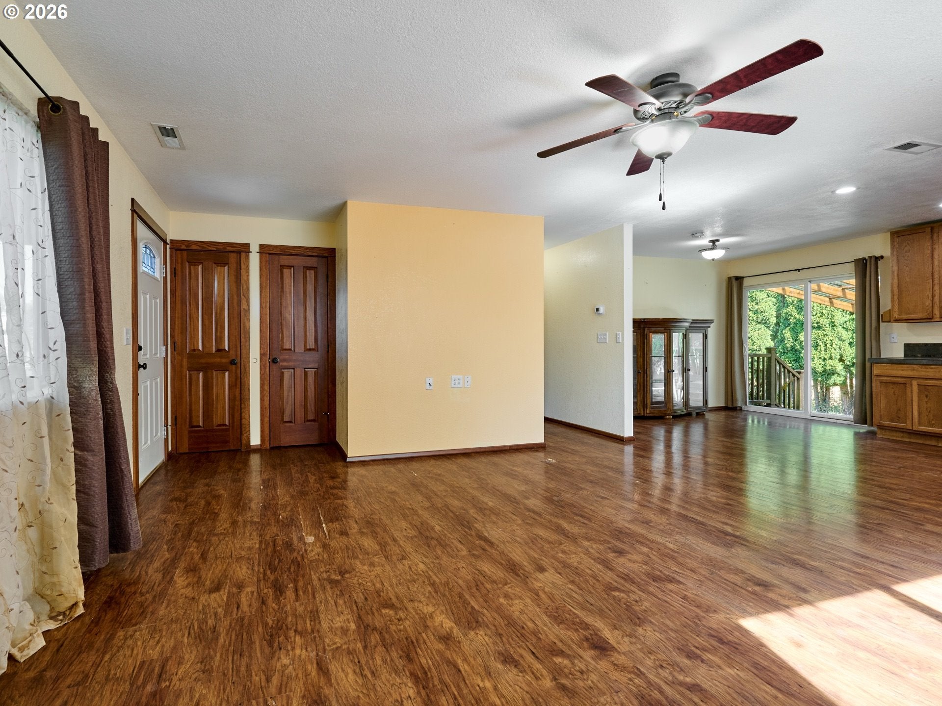 1612 HABITAT LN
