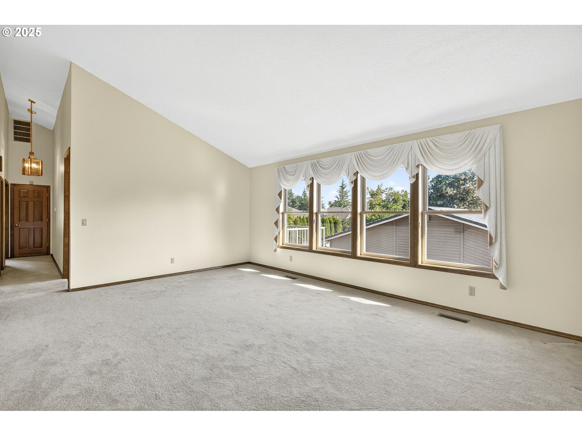 10810 SE VISTA VIEW LN