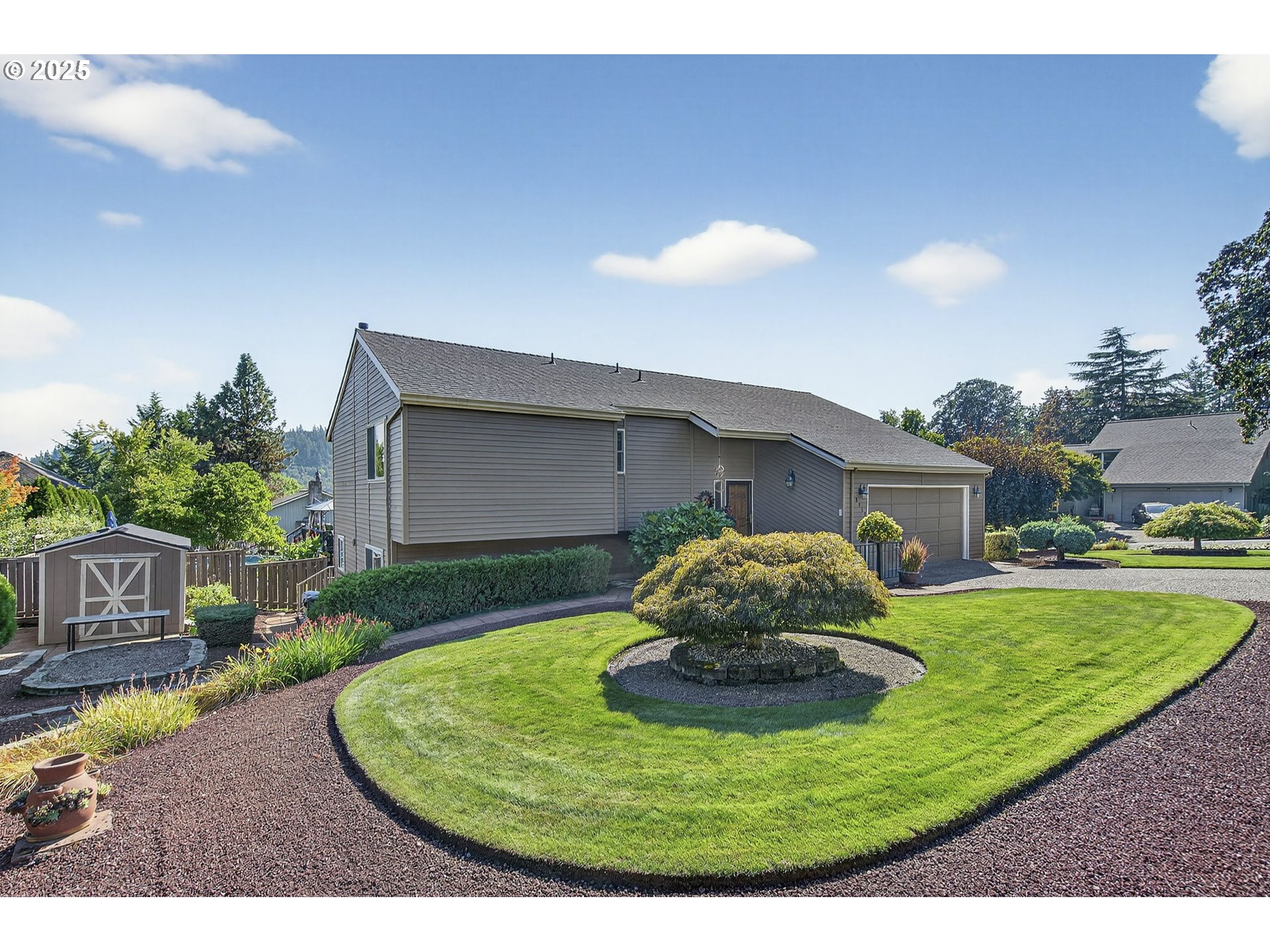 10810 SE VISTA VIEW LN
