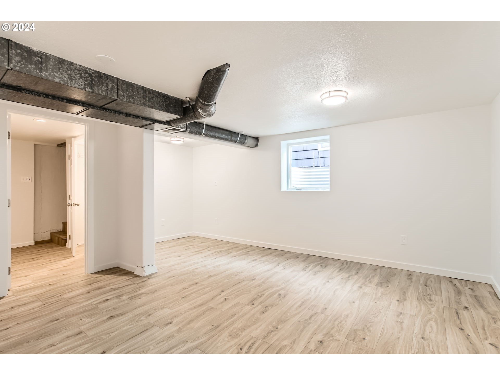 Portland, Oregon 97213, United States, 2 Bedrooms Bedrooms, ,1 BathroomBathrooms,Residential,Active,76467