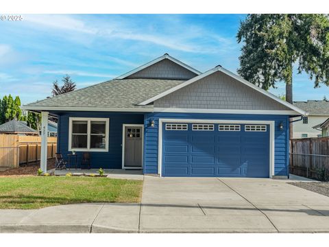 427 NW GARIBALDI ST Hillsboro OR 97124
